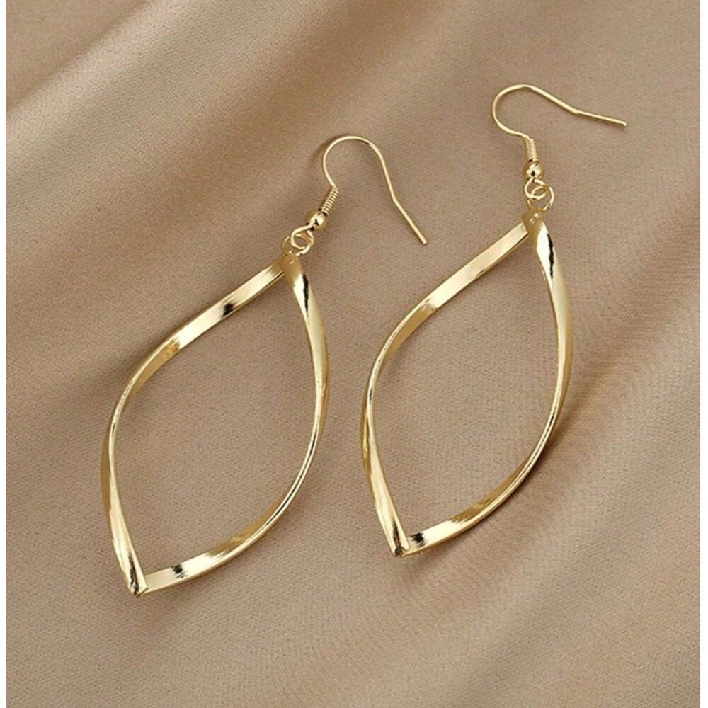 Gold Open Twist Drop Earrings Dangle Swirl Pendant Long Charm Elegant Fashion